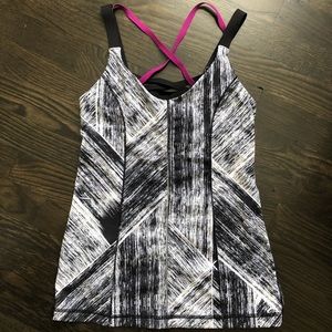 Lululemon tank top